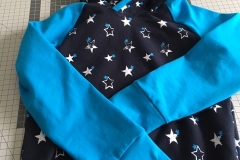 Hoody Blau und Sterne