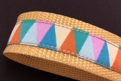 Beige bunte Dreiecke IMG_2354